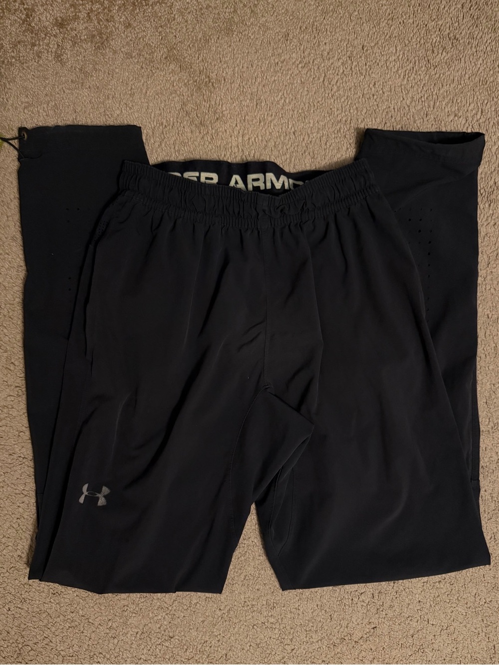 Under Armour Black Men's Lightweight Training Joggers
